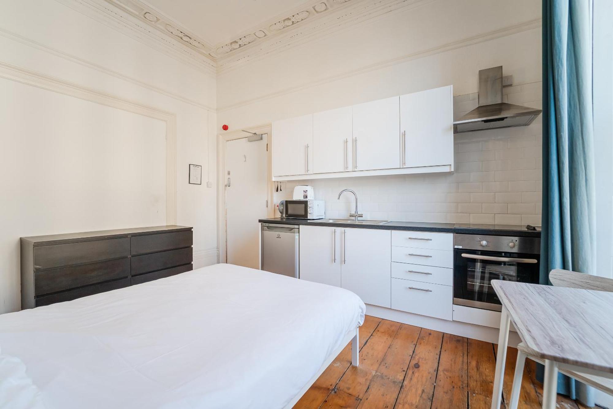 Westbourne Place Rooms - By Clifton Short Lets 布里斯托 客房 照片
